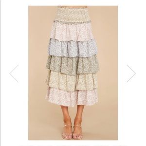 NWT Splendid Look olive tier Ruffle Skirt skirt -M